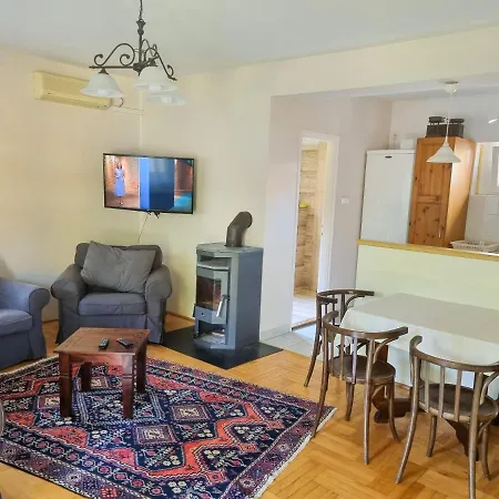 Hungária Apartman