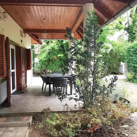 Apartment Hungaria Vendeghaz